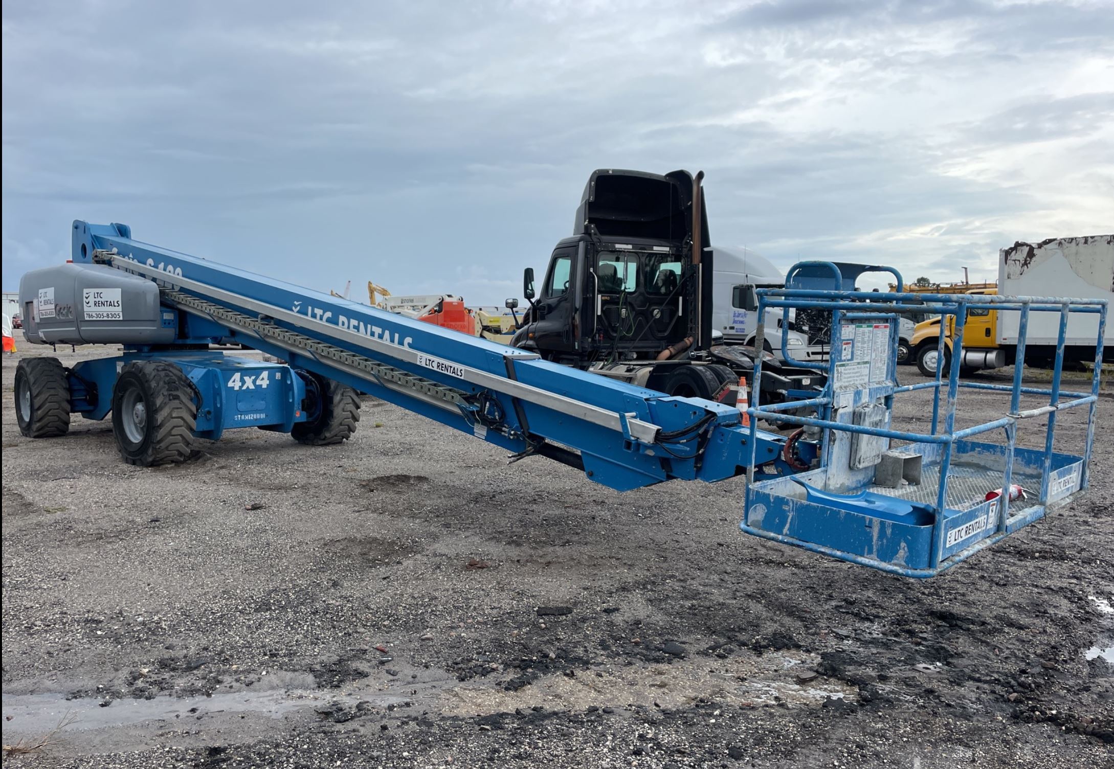 2012 Genie S-120 Diesel Straight Boom Lift